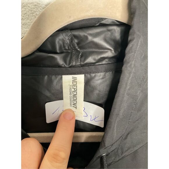 Independent Trading Raincoat Men’s Large Water-resistant Hooded Windbreaker Y2K - Picture 5 of 14
